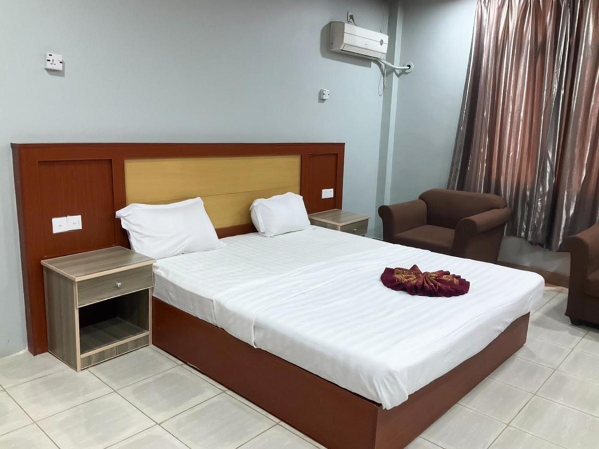 ג'ובה Eastern Plaza Hotel מראה חיצוני תמונה
