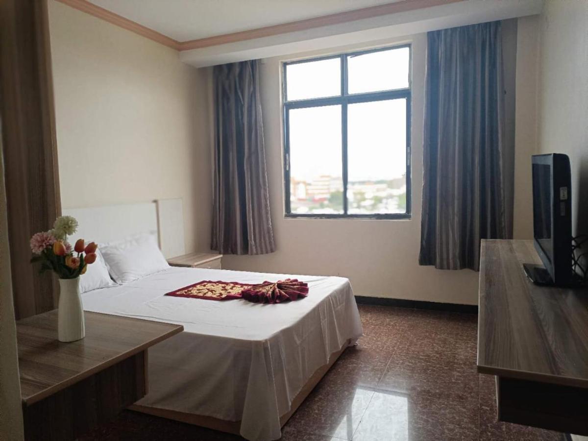 ג'ובה Eastern Plaza Hotel מראה חיצוני תמונה