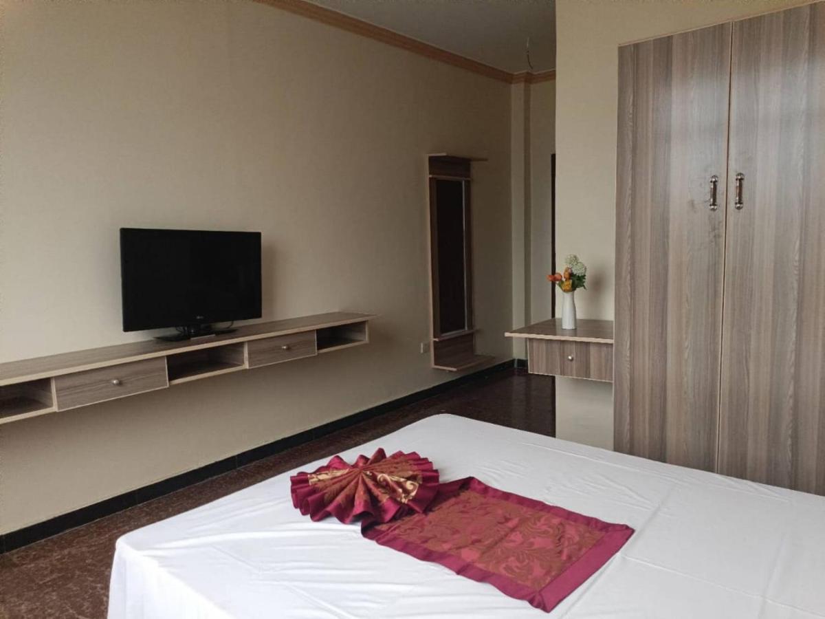 ג'ובה Eastern Plaza Hotel מראה חיצוני תמונה